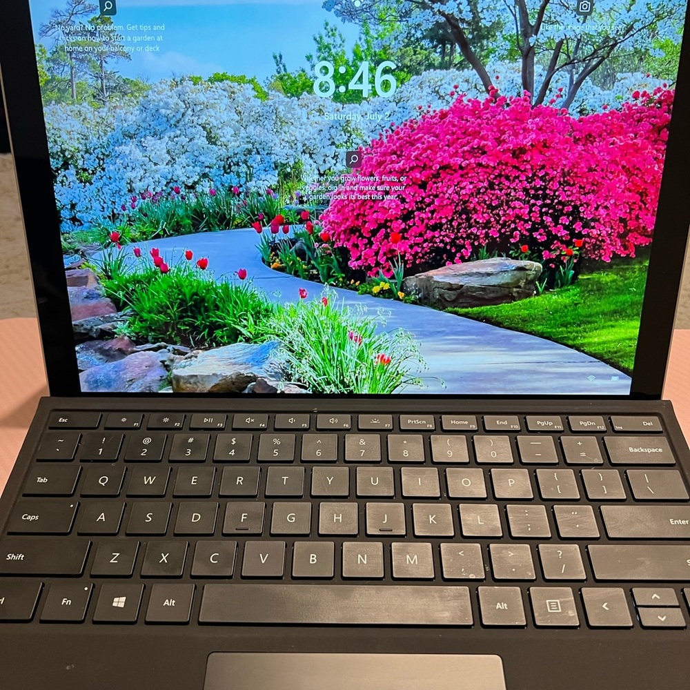 Microsoft surface pro 7